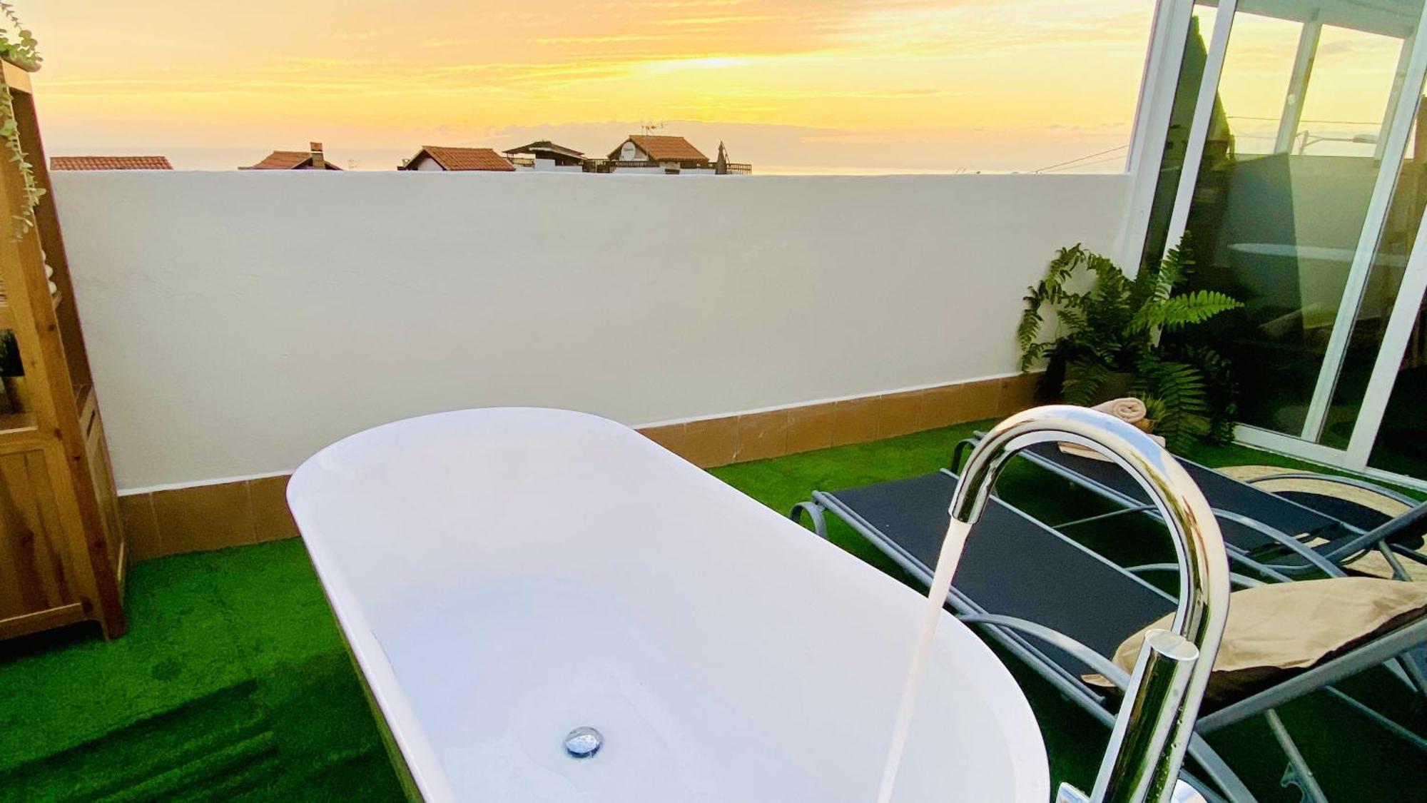 Big House Adeje Deluxe By Deihu Experiences Villa Costa Adeje  ภายนอก รูปภาพ